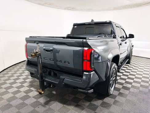 Used 2024 Toyota Tacoma TRD Sport w/ TRD Sport Upgrade Package RWD image 3