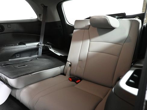Used 2022 Honda Pilot Touring image 33