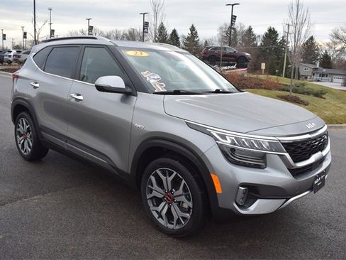 Certified 2023 Kia Seltos SX w/ SX Sunroof Package image 10