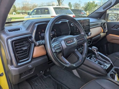Used 2023 GMC Canyon AT4 AWD/4WD image 13