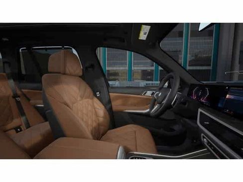 Used 2026 BMW X5 sDrive40i w/ M Sport Package RWD image 9