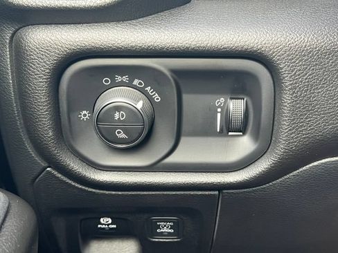 Used 2026 RAM 1500 Warlock AWD/4WD image 19