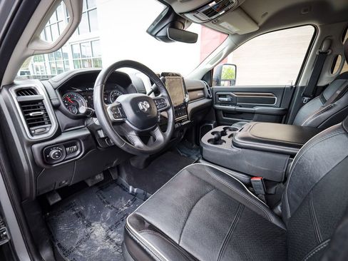 Used 2024 RAM 2500 Laramie w/ Safety Group AWD/4WD image 12