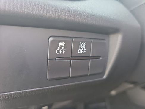 Used 2021 MAZDA MX-5 Miata RF Grand Touring image 25