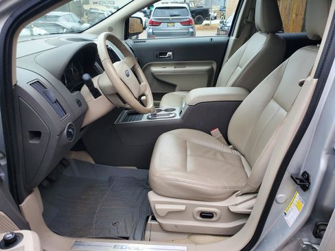 Used 2010 Ford Edge Limited image 16