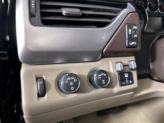Used 2020 Chevrolet Tahoe Premier AWD/4WD image 18