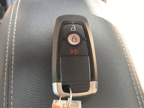 Used 2020 Ford Escape SE FWD image 37