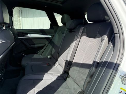 Used 2021 Audi SQ5 Premium w/ Convenience Package image 14