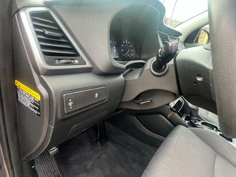 Used 2017 Hyundai Tucson SE image 25
