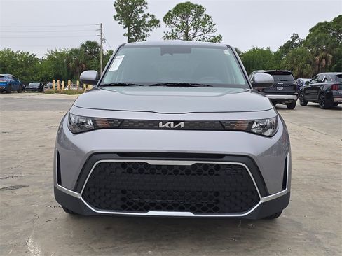 New 2025 Kia Soul LX image 3