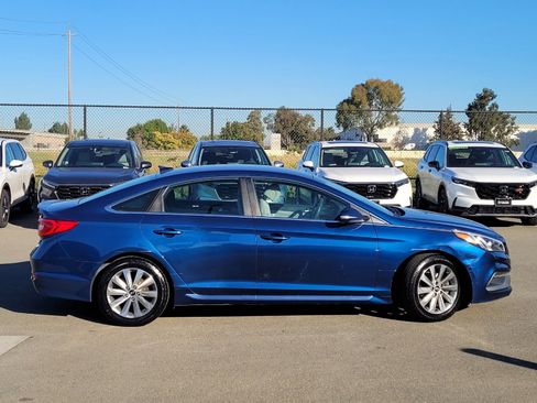 Used 2015 Hyundai Sonata Sport image 3
