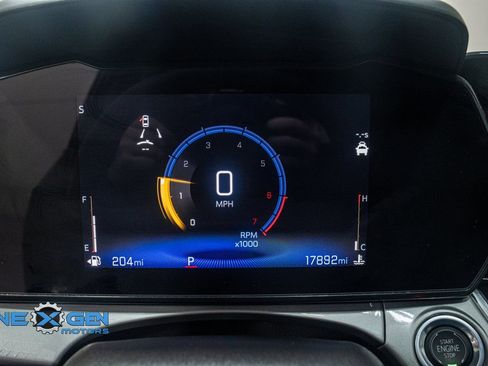 Used 2025 Chevrolet Trax LT w/ Driver Confidence Package image 16