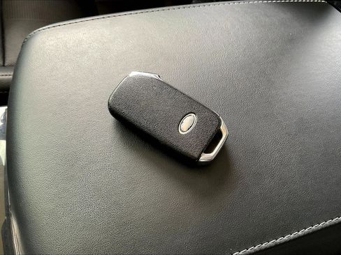 Used 2020 Kia Telluride EX w/ EX Premium Package image 35