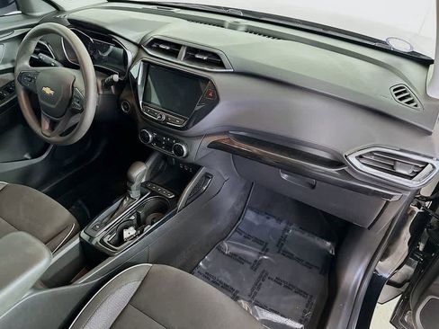 Used 2023 Chevrolet TrailBlazer LT w/ Convenience Package FWD image 31