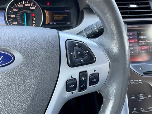 Used 2013 Ford Edge SEL image 24