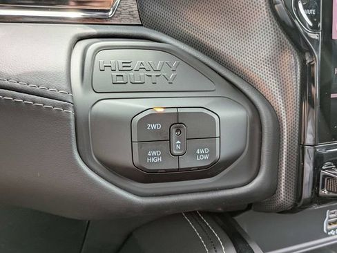 New 2026 RAM 2500 Limited AWD/4WD image 25