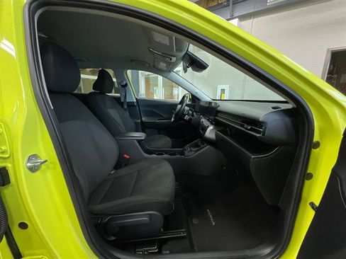 Used 2024 Hyundai Kona SEL w/ Convenience Package FWD image 30