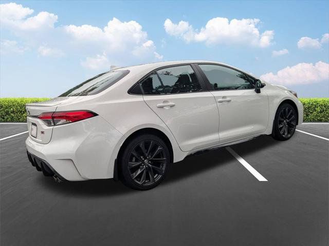 Certified 2024 Toyota Corolla SE FWD image 5