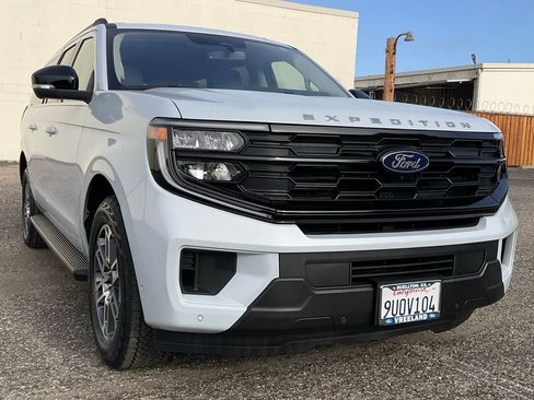 Used 2025 Ford Expedition Max Active image 73