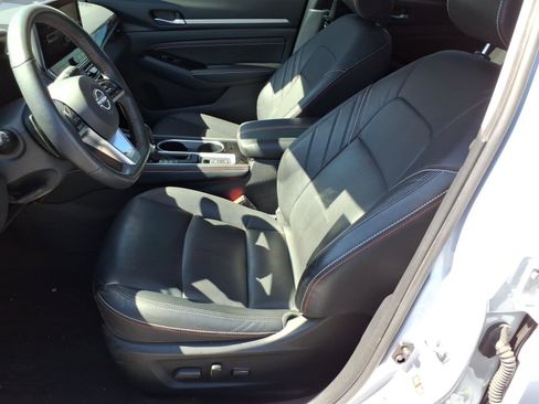 Used 2023 Nissan Altima 2.0 SR image 12