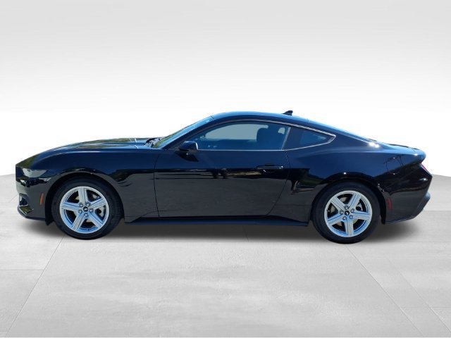 New 2026 Ford Mustang Coupe RWD image 5