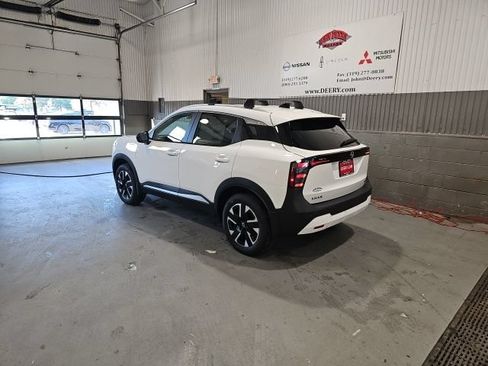 New 2026 Nissan Kicks SV w/ Cold Weather Package AWD/4WD image 5