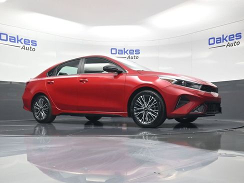 Certified 2024 Kia Forte GT-Line w/ GT-Line Premium Package image 38