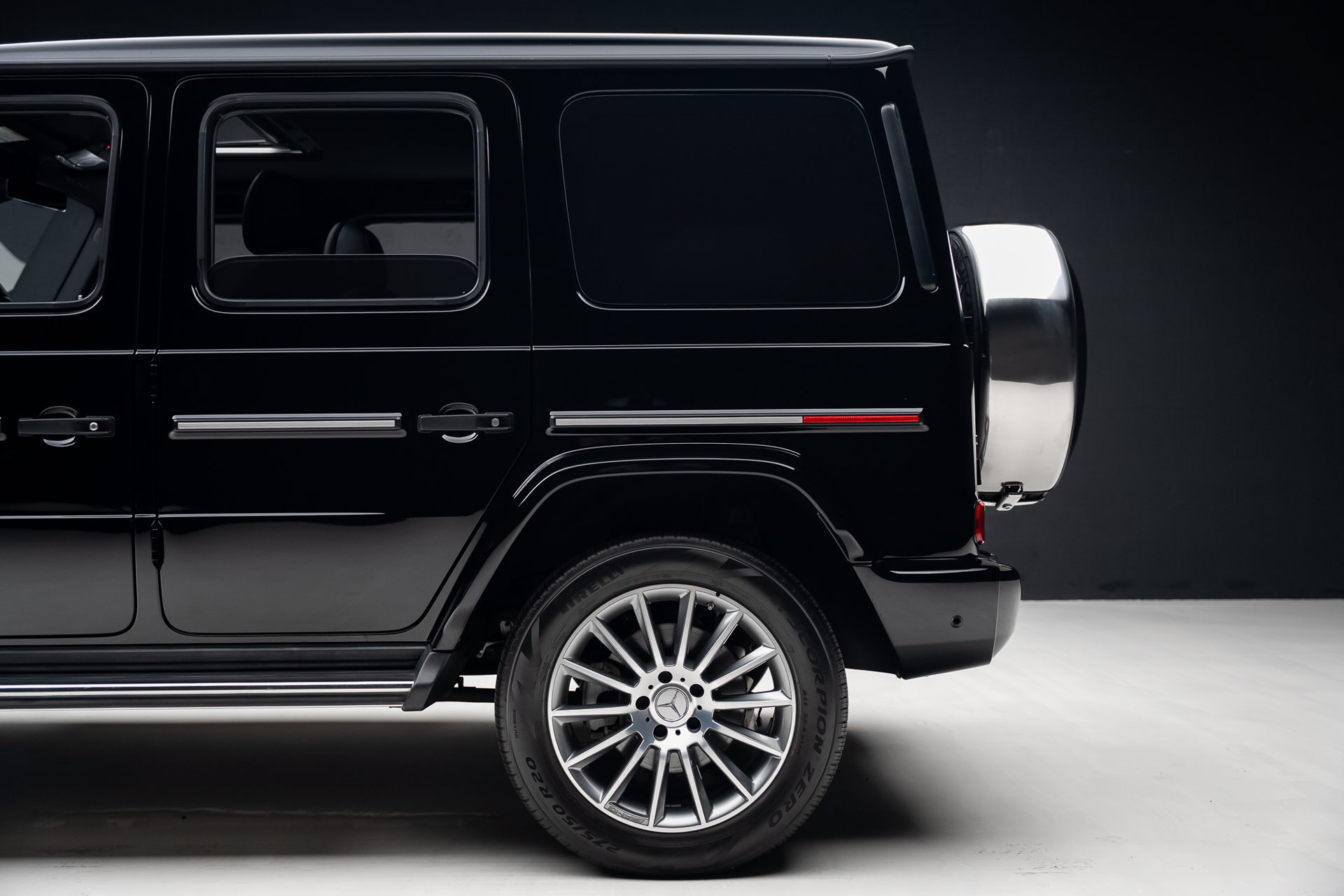 Used 2021 Mercedes-Benz G 550 image 21
