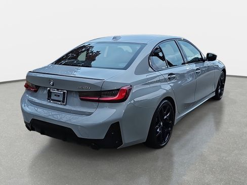 New 2026 BMW 330i Sedan w/ M Sport Package image 5