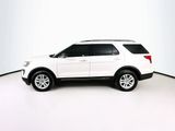 Certified 2018 Ford Explorer XLT w/ Equipment Group 202A image 3