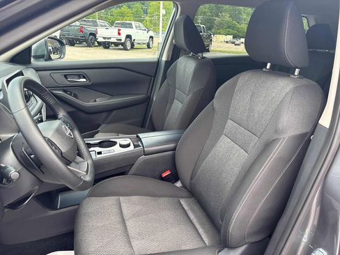 Used 2026 Nissan Rogue SV AWD/4WD image 10