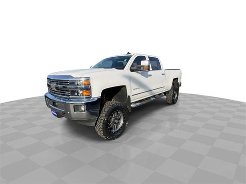 Used 2015 Chevrolet Silverado 3500 LTZ w/ Duramax Plus Package image 4