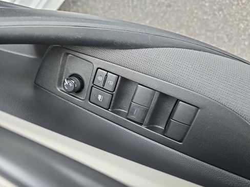 Certified 2022 Toyota Corolla LE image 28