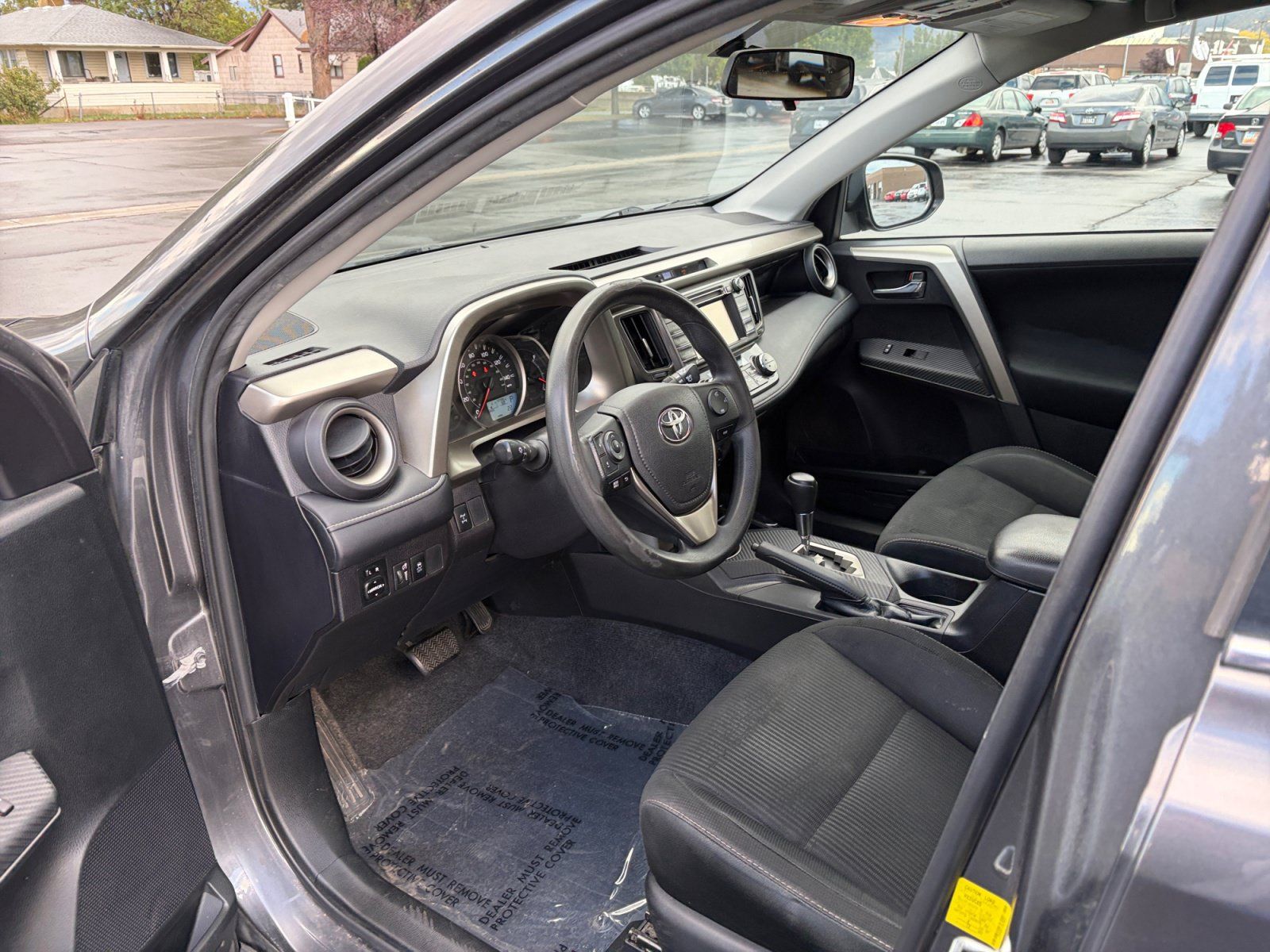 Used 2015 Toyota RAV4 XLE AWD/4WD image 10