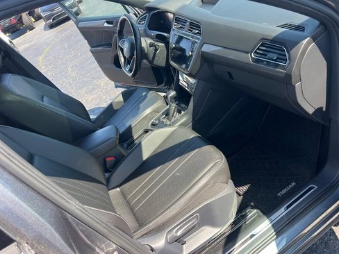 Used 2022 Volkswagen Tiguan SE R-Line AWD/4WD image 21