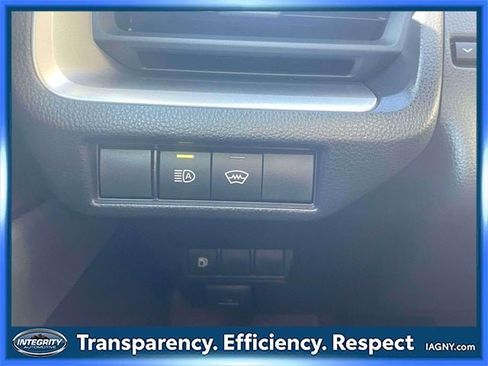 Certified 2024 Toyota Prius LE image 19