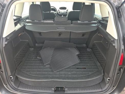 Used 2017 Ford C-MAX SE image 11