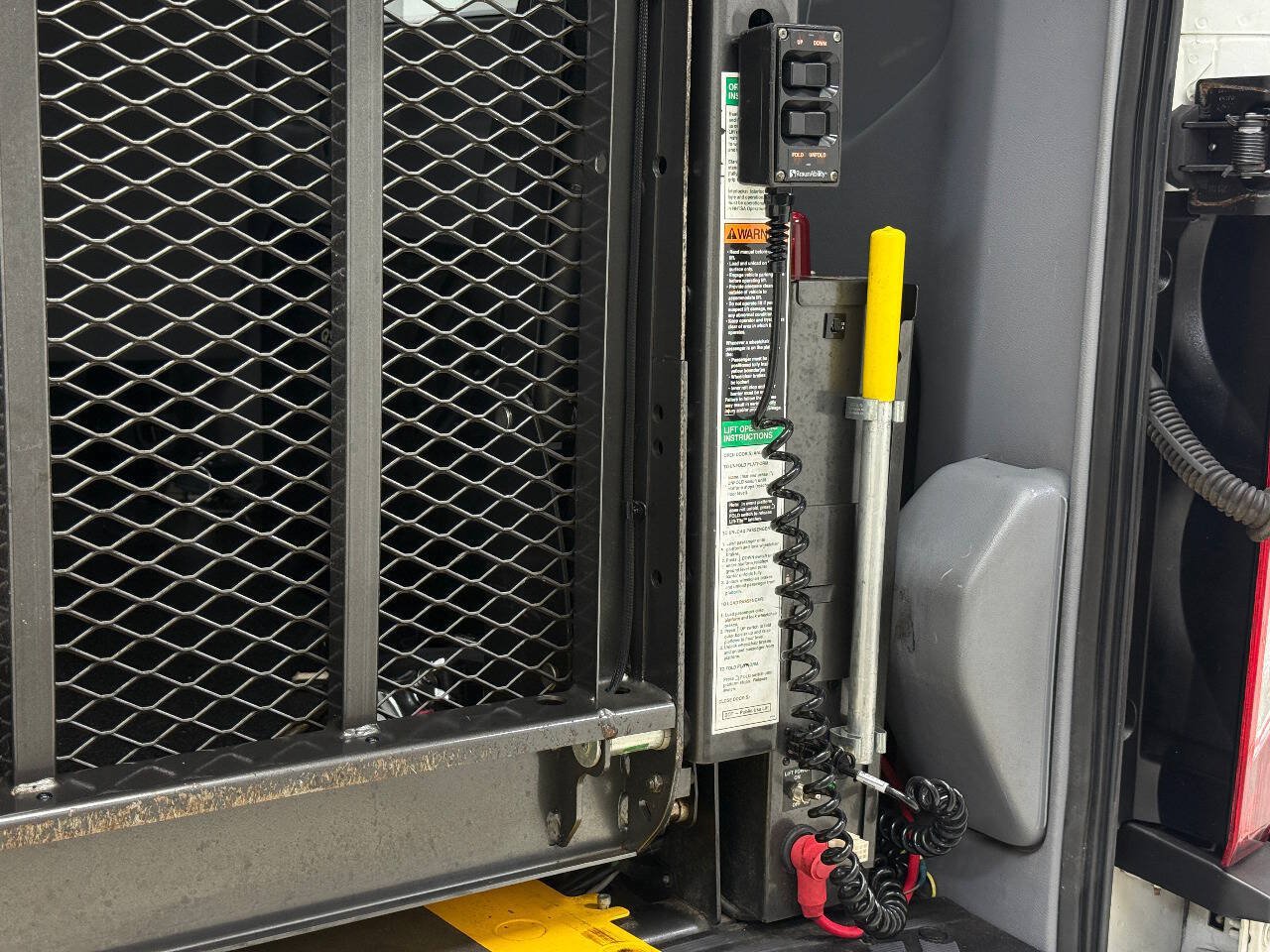 Used 2019 Ford Transit 350 XLT RWD image 98