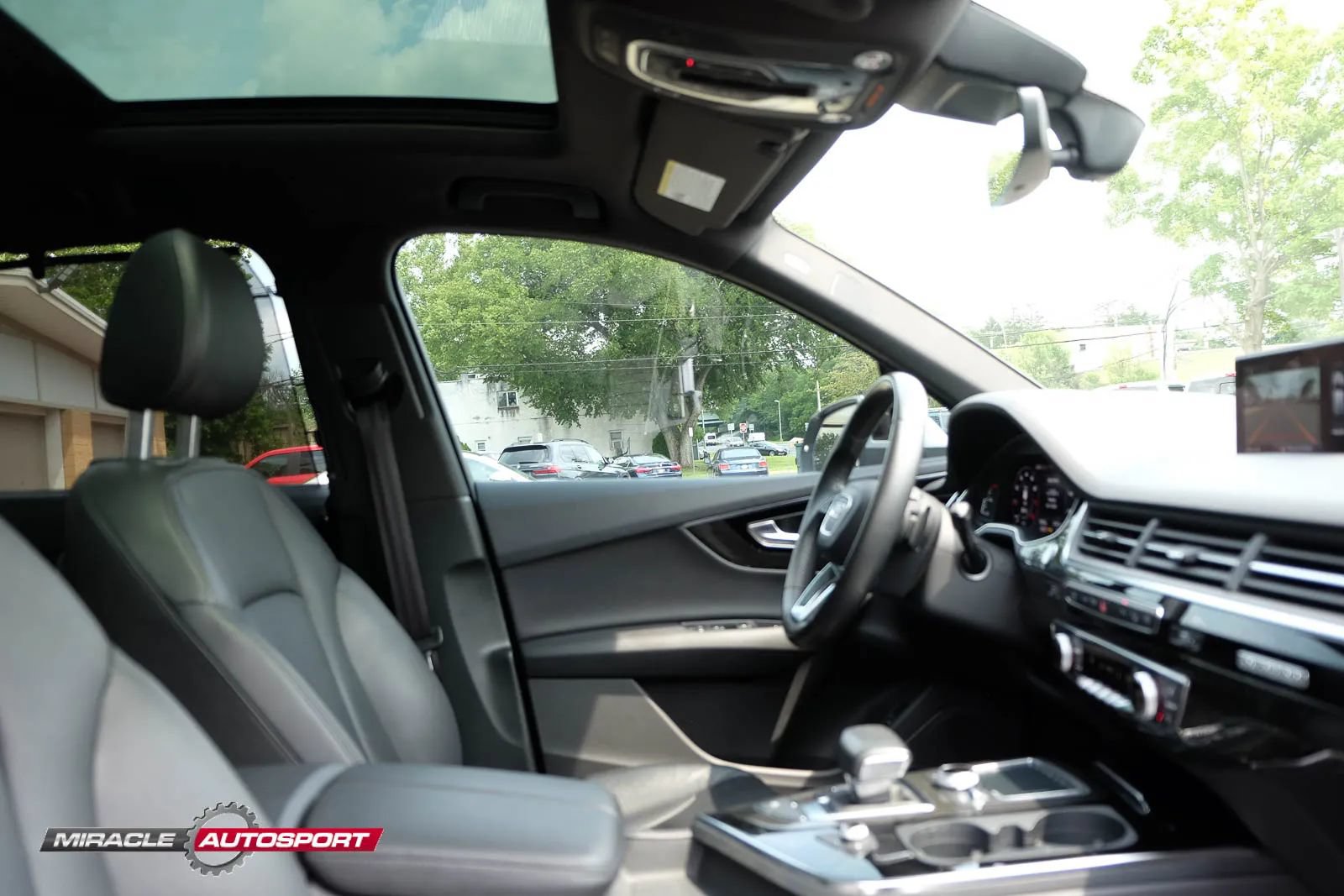 Used 2018 Audi Q7 3.0T Prestige AWD/4WD image 34