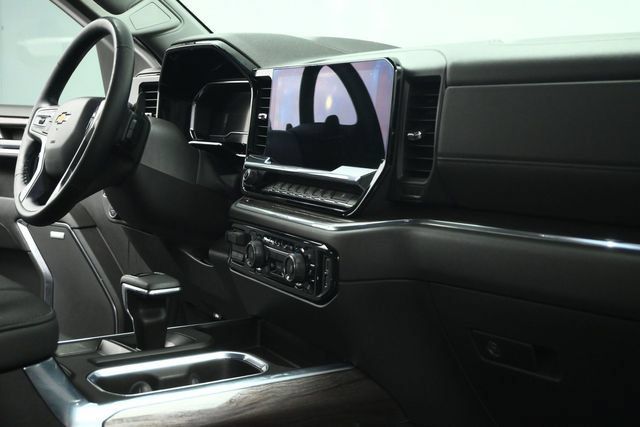 Used 2023 Chevrolet Silverado 1500 LTZ w/ Technology Package AWD/4WD image 56