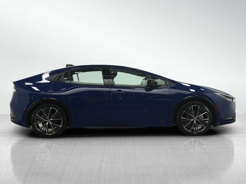 Used 2025 Toyota Prius Limited image 6