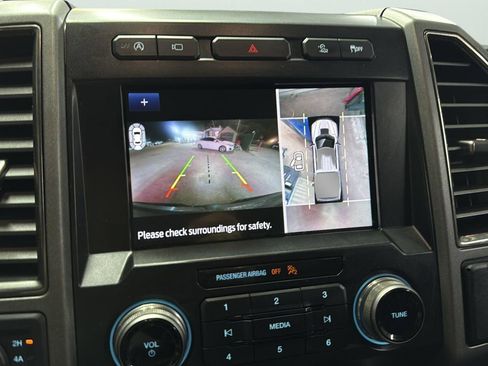 Certified 2020 Ford F150 Raptor w/ Equipment Group 802A Luxury image 19