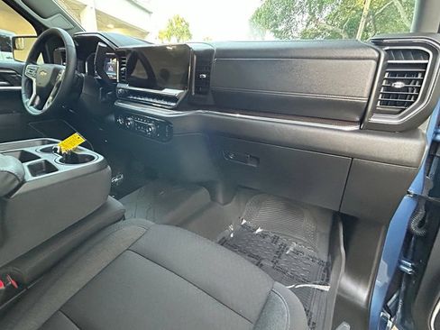 Used 2024 Chevrolet Silverado 1500 LT w/ Protection Package RWD image 25