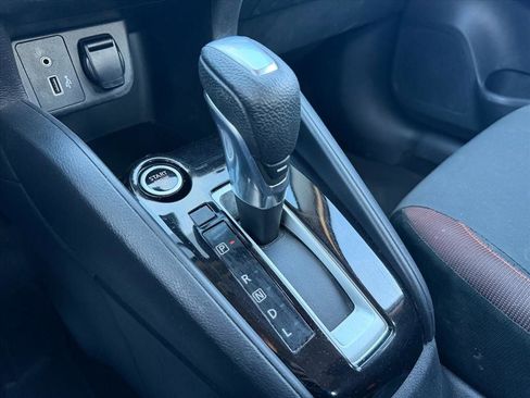 Used 2020 Nissan Versa SR w/ Convenience Package image 24