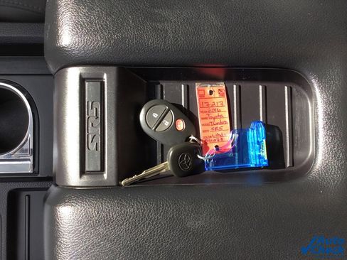 Used 2016 Toyota Tundra SR5 image 63