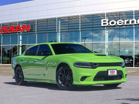 Used 2023 Dodge Charger R/T w/ Blacktop Package image 1