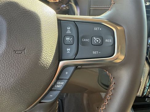 New 2025 RAM 2500 Limited image 14