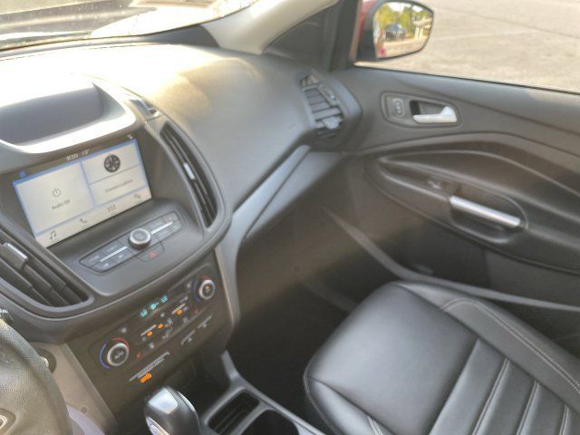 Used 2019 Ford Escape SEL AWD/4WD image 19