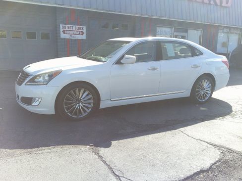 Used 2014 Hyundai Equus Signature RWD image 16