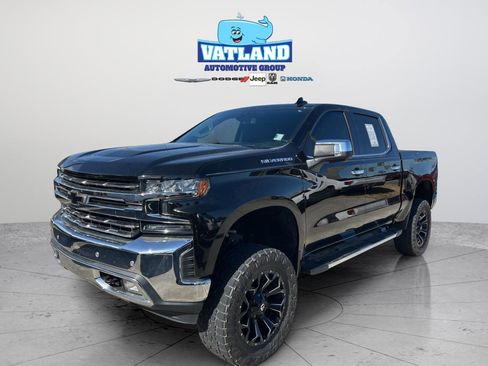 Used 2020 Chevrolet Silverado 1500 LTZ w/ LTZ Premium Package image 34